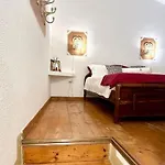 Nuras - Gioberti Charme House * אלגהרו